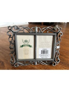 Heirloom Decorative Double Photo Frame 2.5x3.5 Inches
